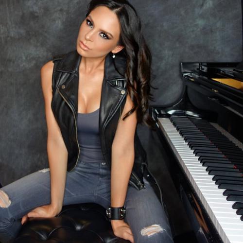 www.lolaastanova.it